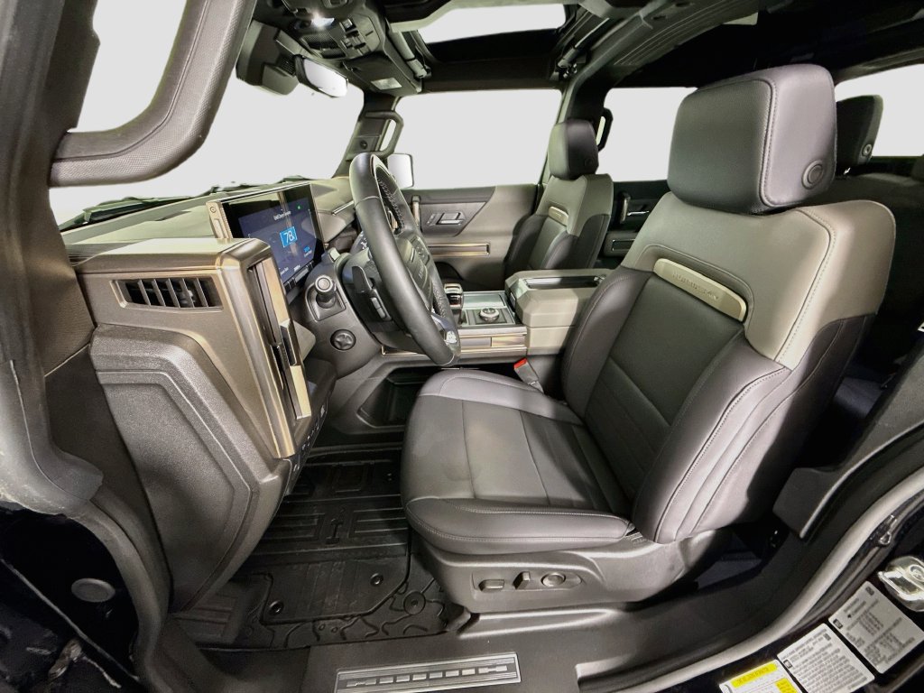 Used 2025 GMC Hummer EV 2X AWD/4WD image 21