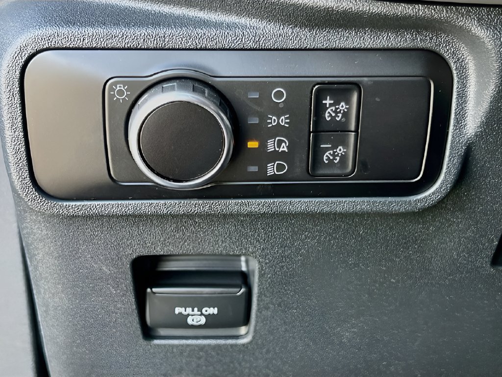 Used 2023 Ford Bronco Black Diamond AWD/4WD image 10