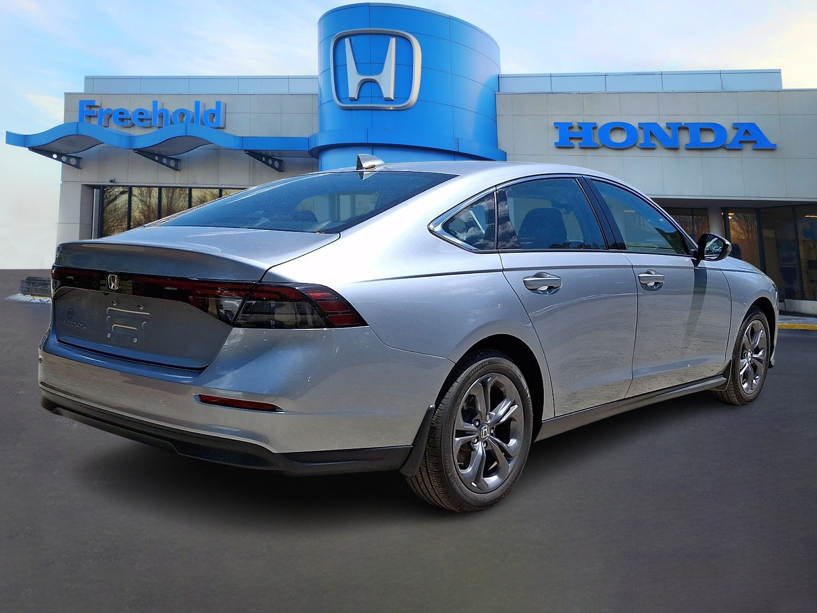 Used 2023 Honda Accord EX image 6