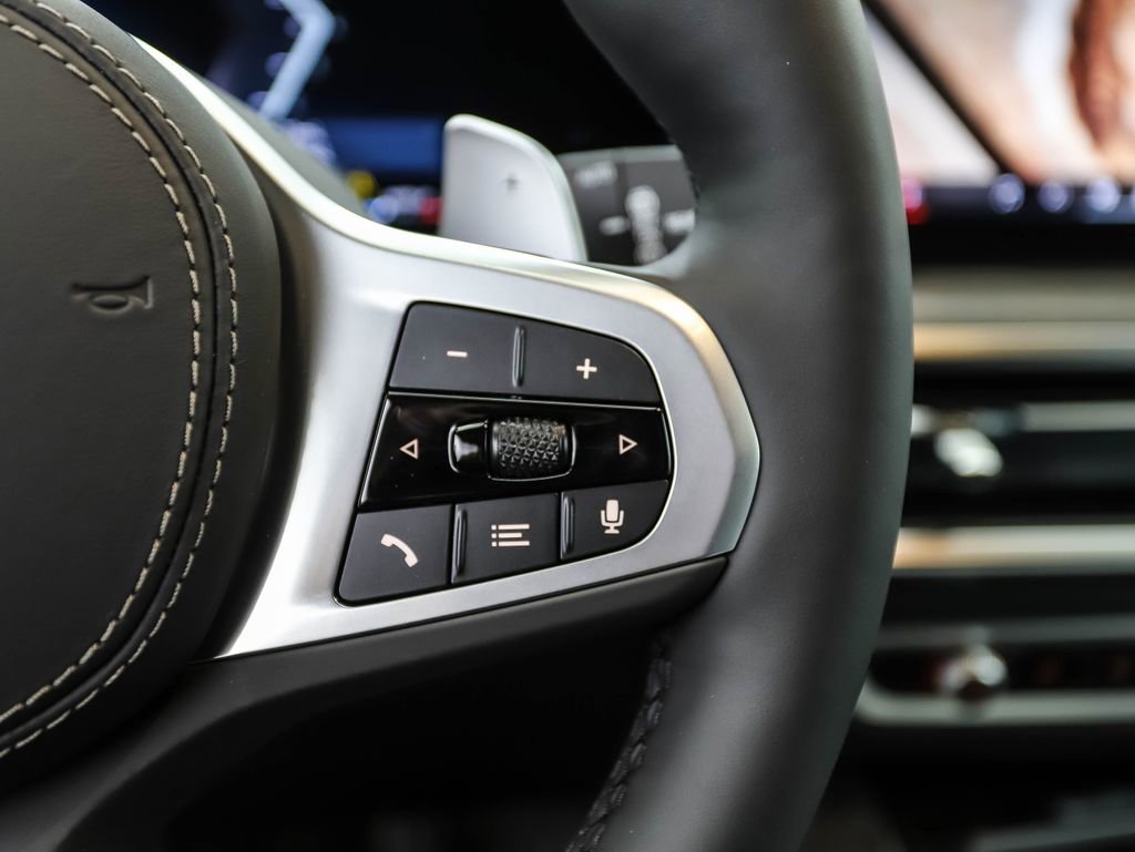 New 2026 BMW X5 xDrive40i w/ M Sport Package image 13