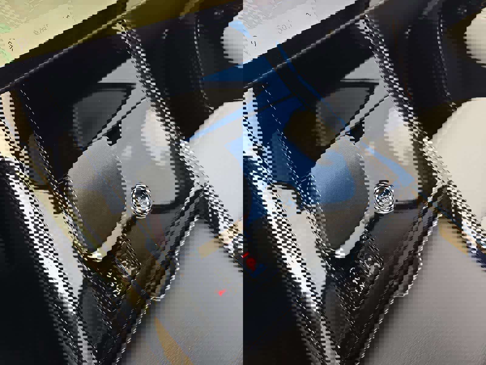 Used 2024 Land Rover Range Rover Sport SE image 32