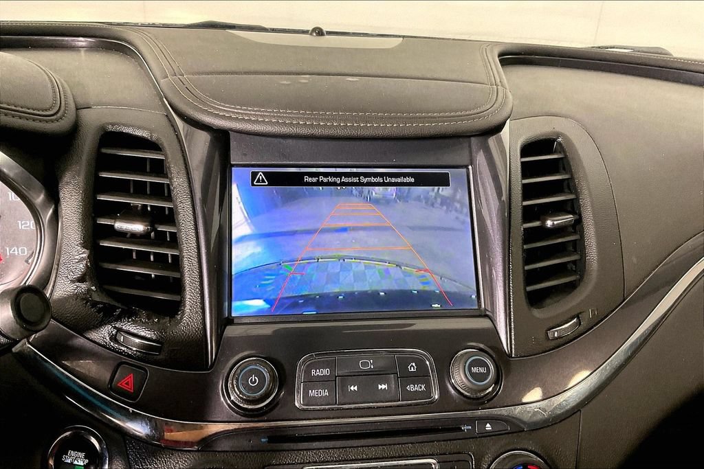 Used 2016 Chevrolet Impala LTZ FWD image 27