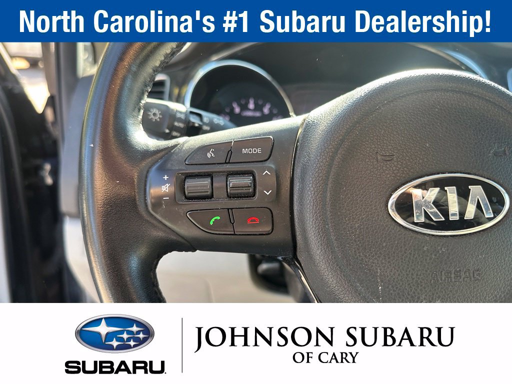 Used 2016 Kia Sedona EX FWD image 14