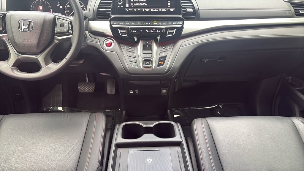 Used 2025 Honda Odyssey Sport-L image 15
