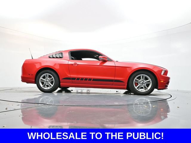 Used 2014 Ford Mustang V6 image 32