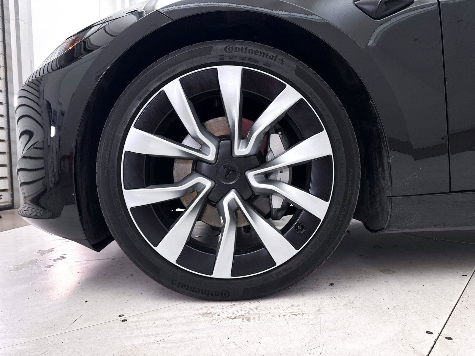 Used 2024 Tesla Model 3 Long Range AWD/4WD image 14
