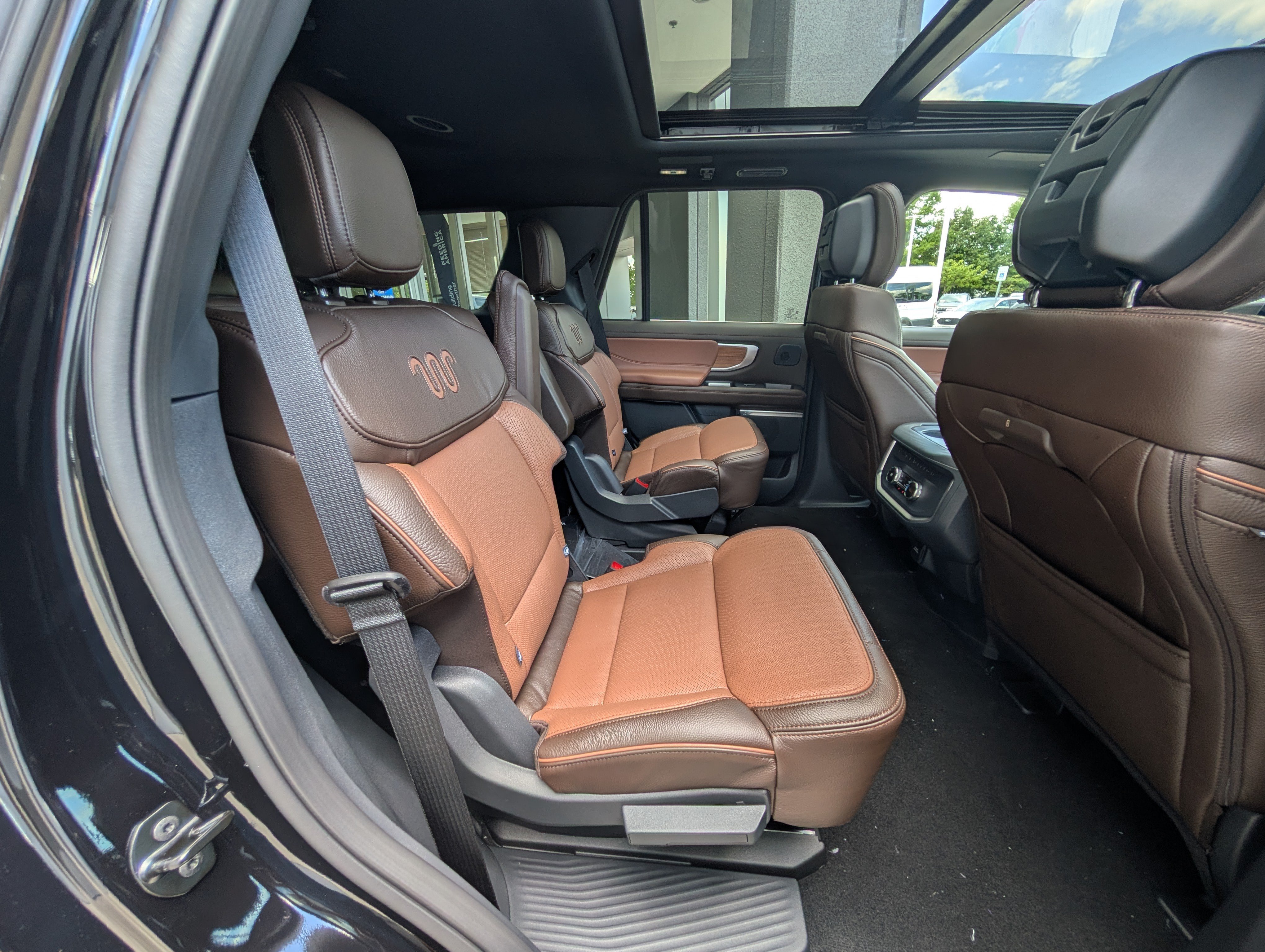 New 2027 Ford Expedition King Ranch AWD/4WD image 7