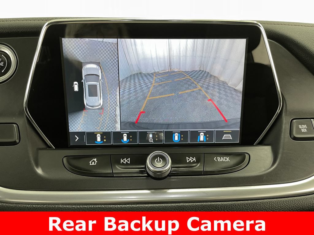 Used 2019 Chevrolet Blazer Premier w/ Sun and Wheels Package FWD image 4