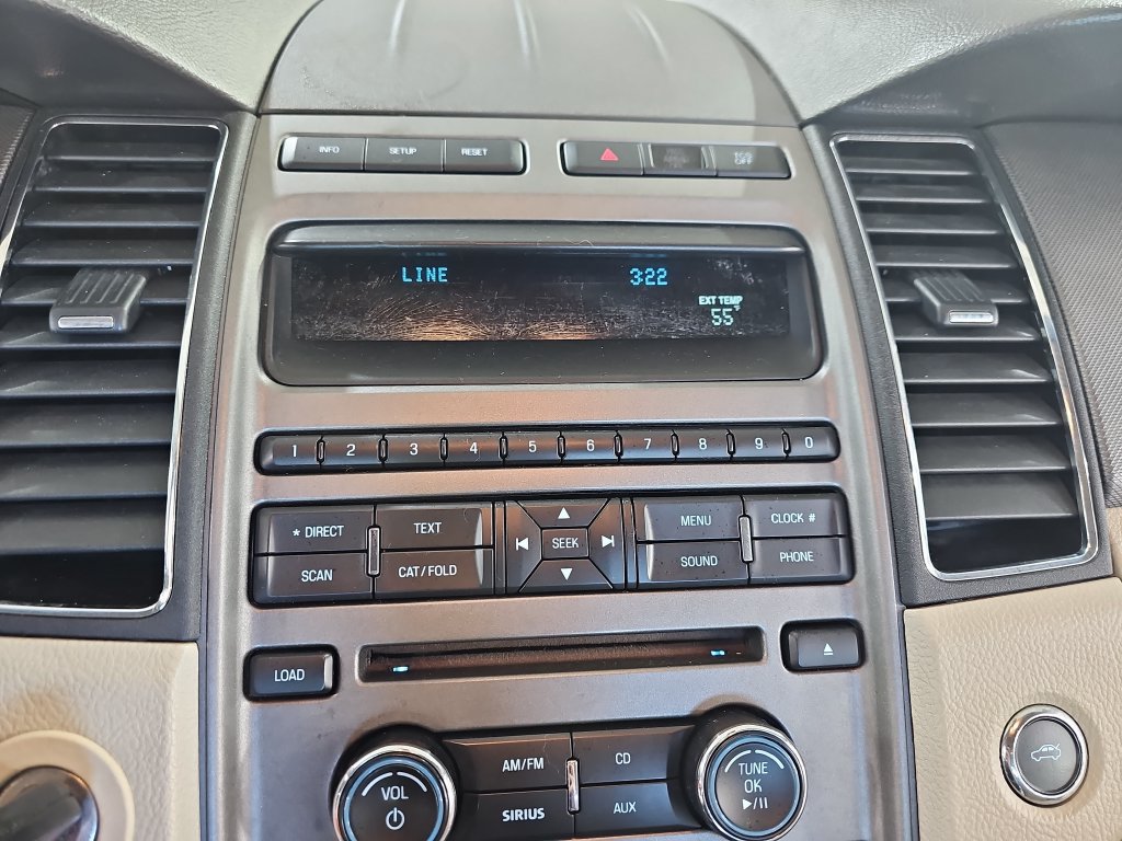 Used 2012 Ford Taurus SE FWD image 26