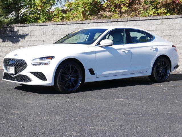 Used 2022 Genesis G70 3.3T image 1