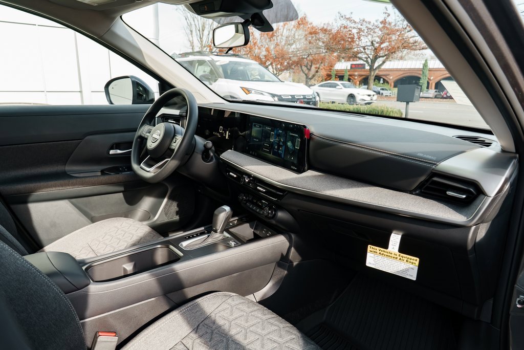 New 2026 Nissan Kicks SV w/ SV Premium Package image 26