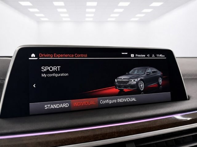 Used 2022 BMW 750i xDrive w/ Executive Package AWD/4WD image 85