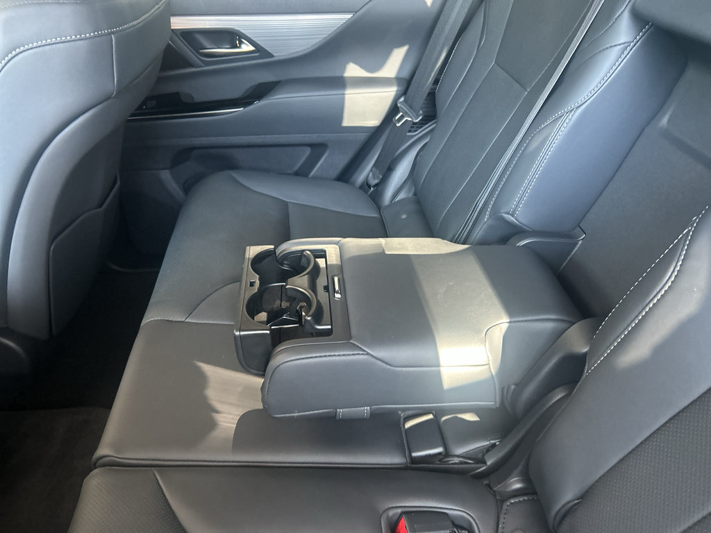 Used 2026 Lexus LX 600 F Sport AWD/4WD image 20