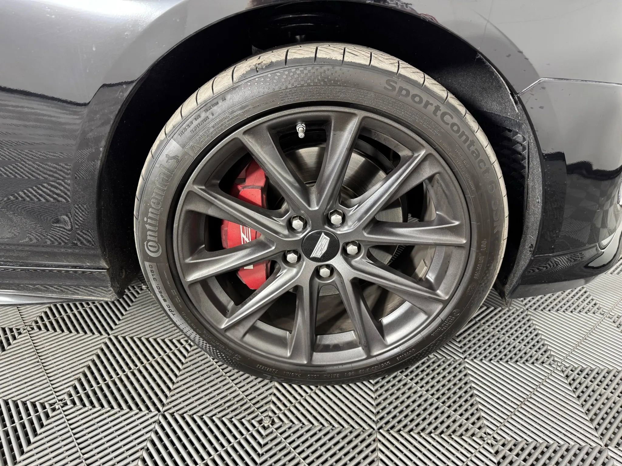 Used 2025 Cadillac CT4 V w/ Technology Package image 45