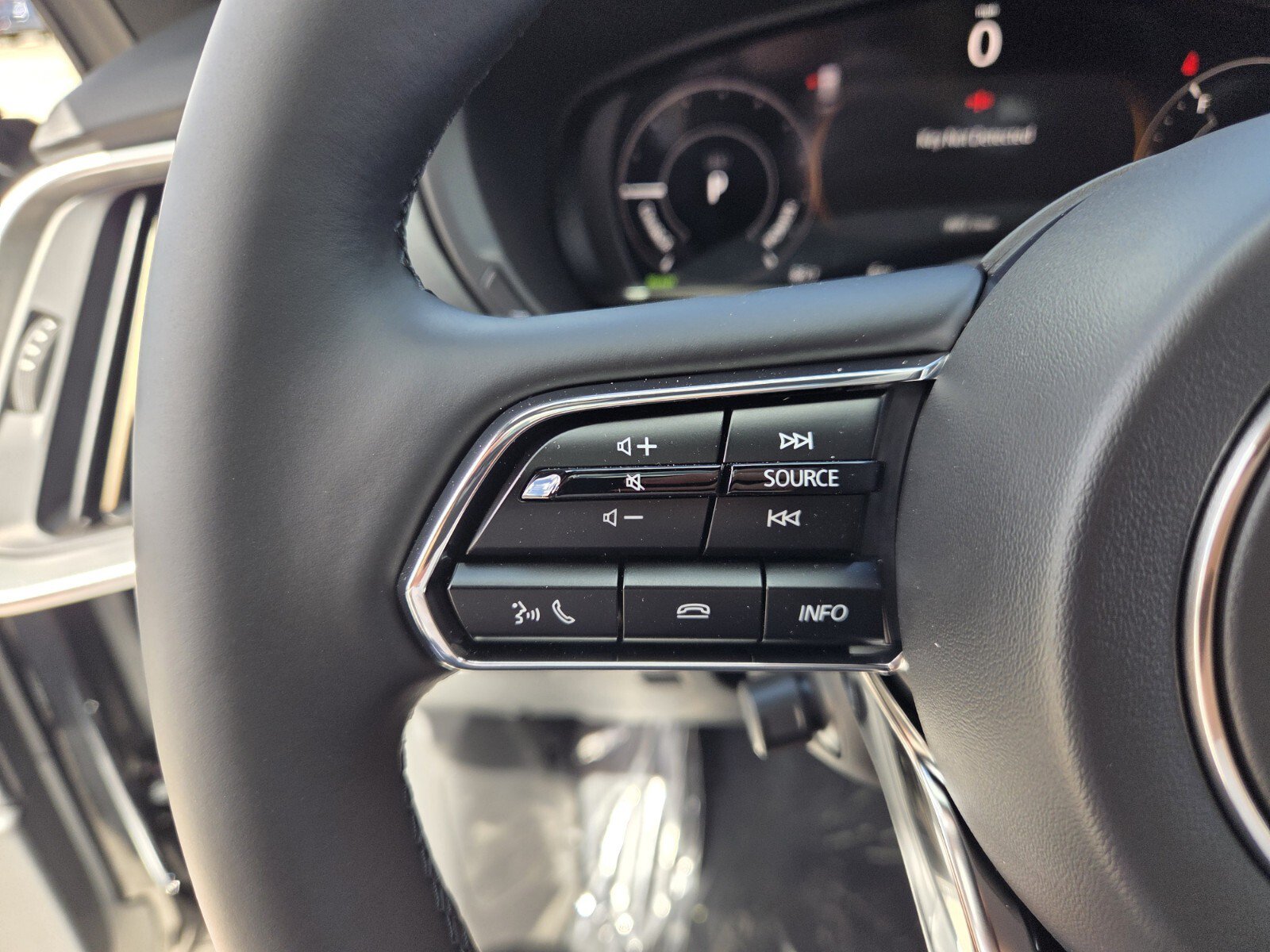 New 2026 MAZDA CX-90 Plug-In Hybrid w/ Premium Plus AWD/4WD image 31