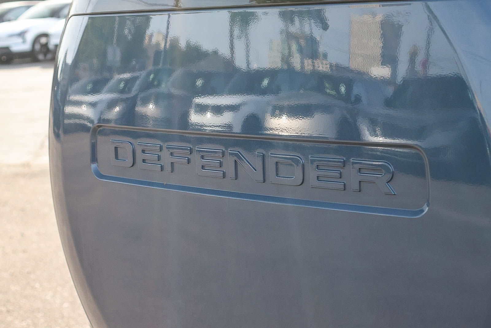 New 2026 Land Rover Defender 110 X-Dynamic SE AWD/4WD image 12