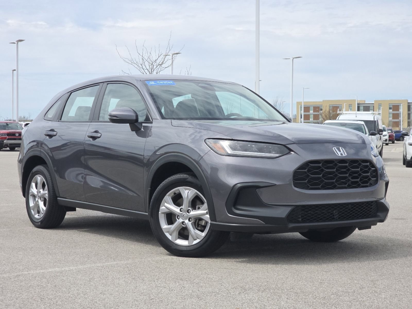 Used 2023 Honda HR-V LX image 2