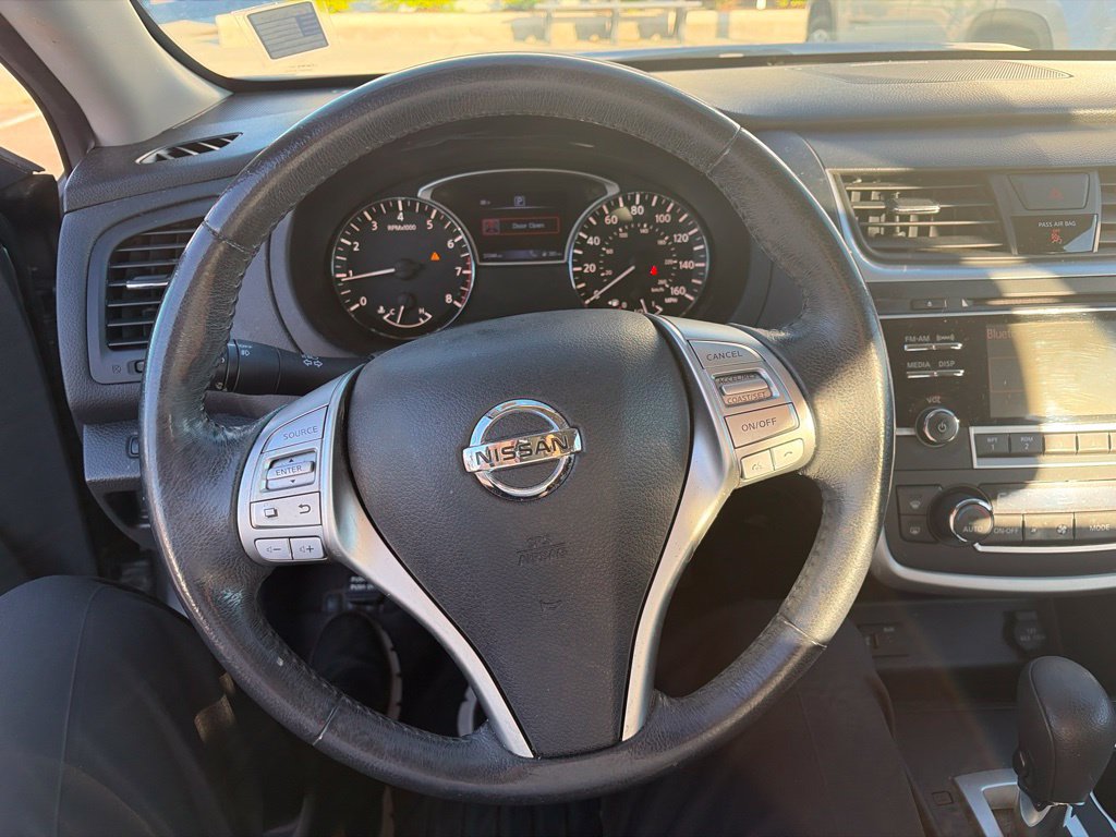 Used 2016 Nissan Altima 2.5 SV FWD image 10