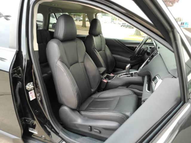 Used 2020 Subaru Outback Limited AWD/4WD image 22
