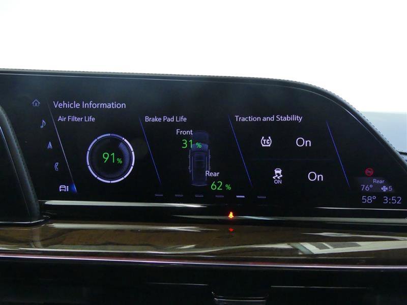 Used 2021 Cadillac Escalade Premium Luxury Platinum image 12