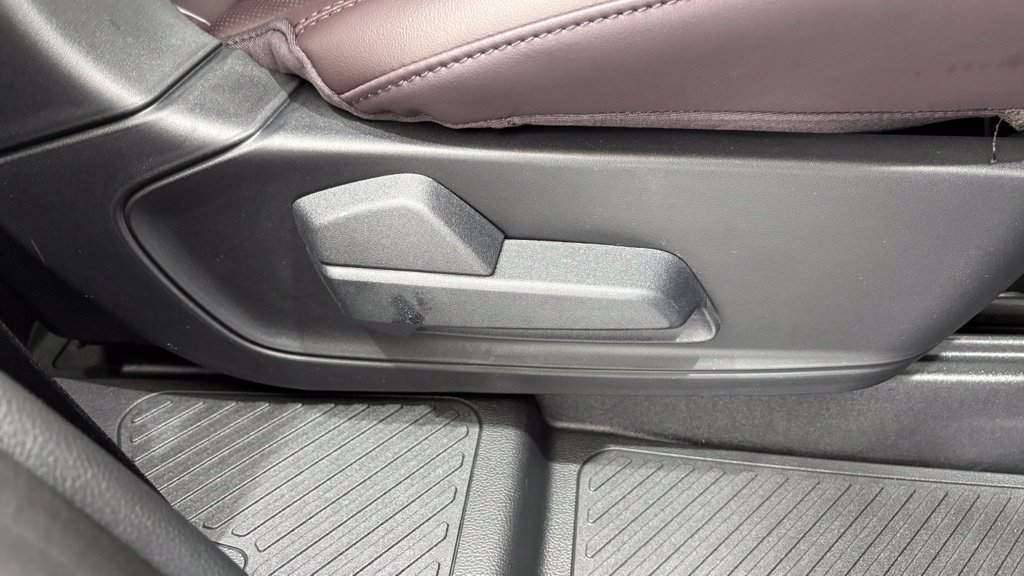New 2027 Ford Explorer Platinum AWD/4WD image 30