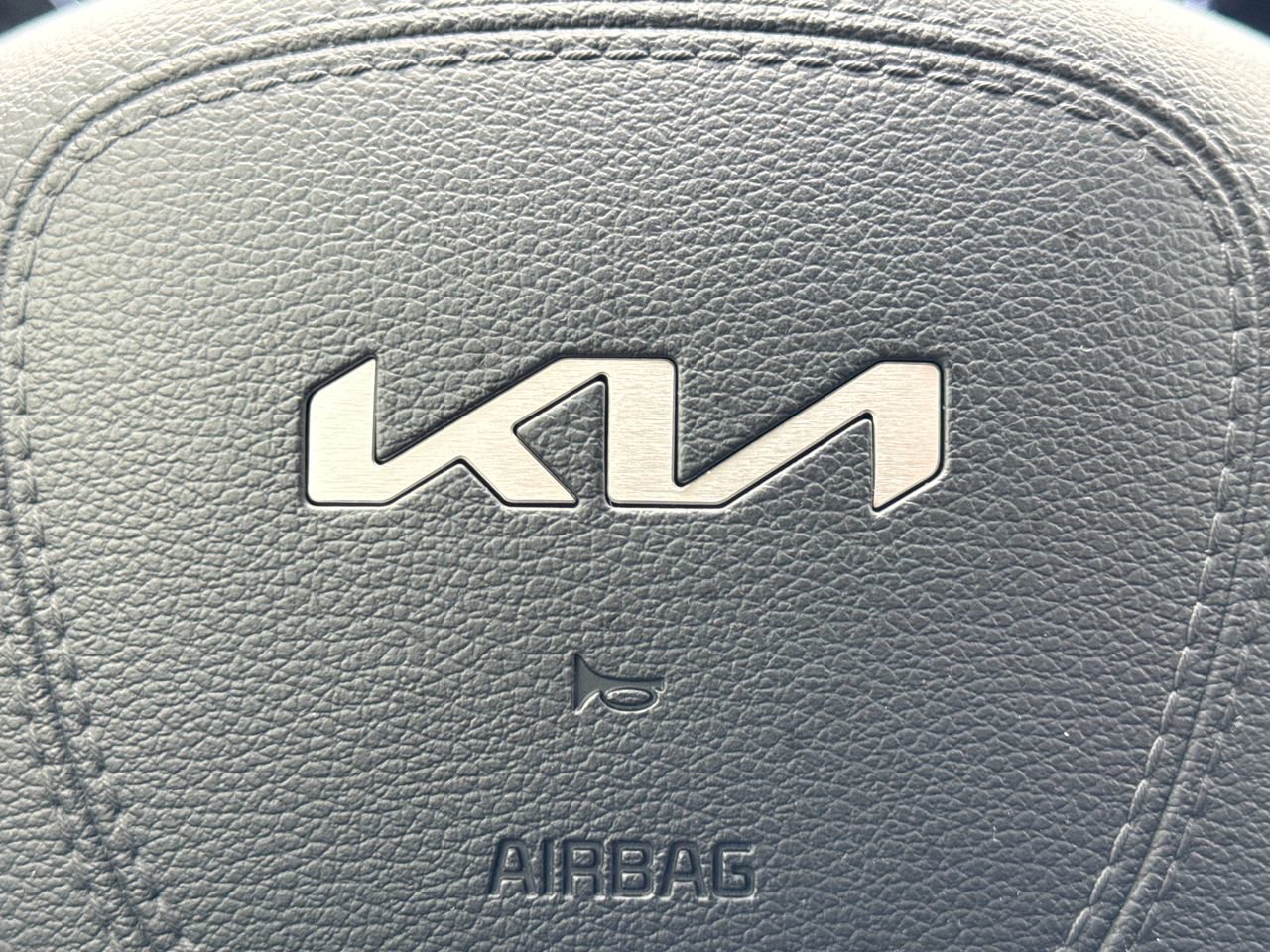 Used 2025 Kia Telluride EX X-Line AWD/4WD image 31