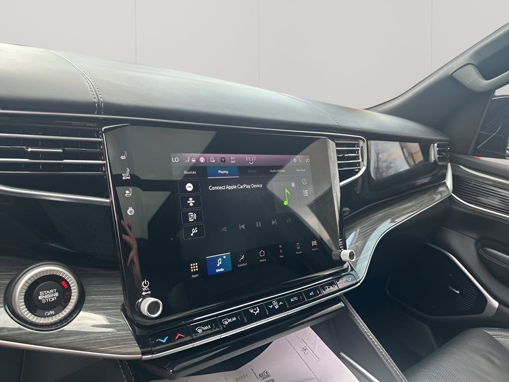 Used 2022 Jeep Wagoneer Series III w/ Premium Group I image 36