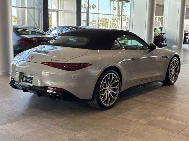 New 2026 Mercedes-Benz SL 43 AMG image 2