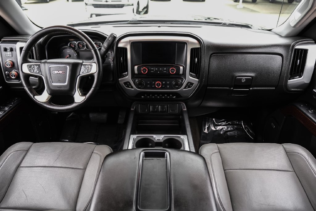 Used 2015 GMC Sierra 1500 SLT w/ SLT Crew Cab Value Package AWD/4WD image 11