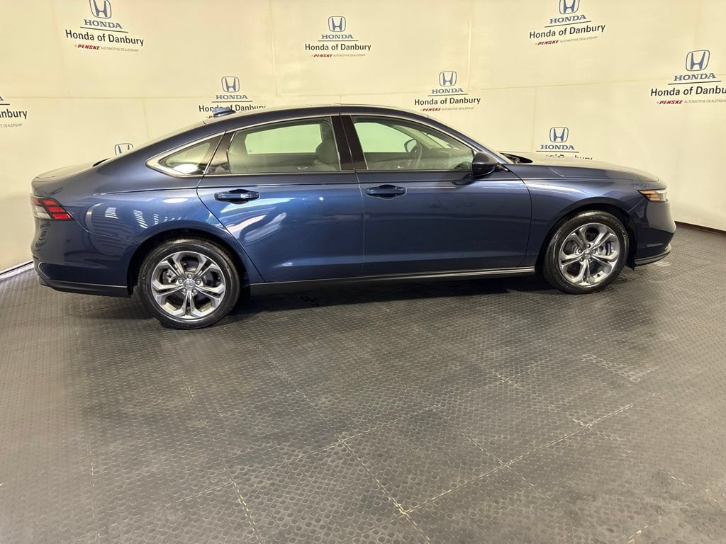 Used 2024 Honda Accord EX image 3