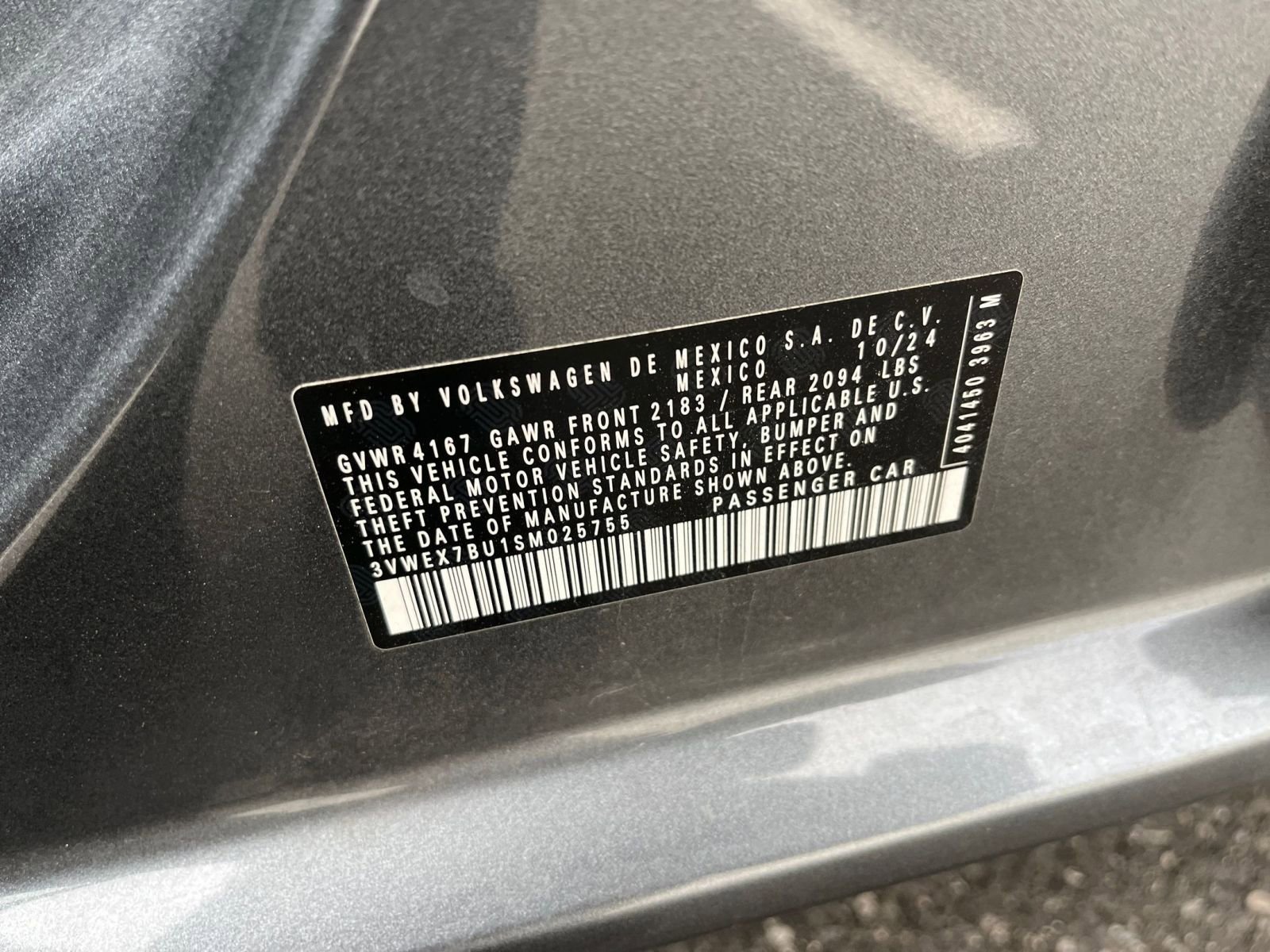 Used 2025 Volkswagen Jetta SE image 27