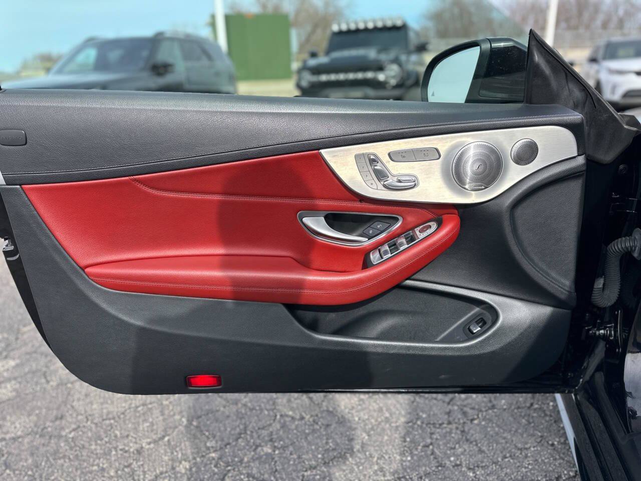 Used 2023 Mercedes-Benz C 300 4MATIC Cabriolet image 17