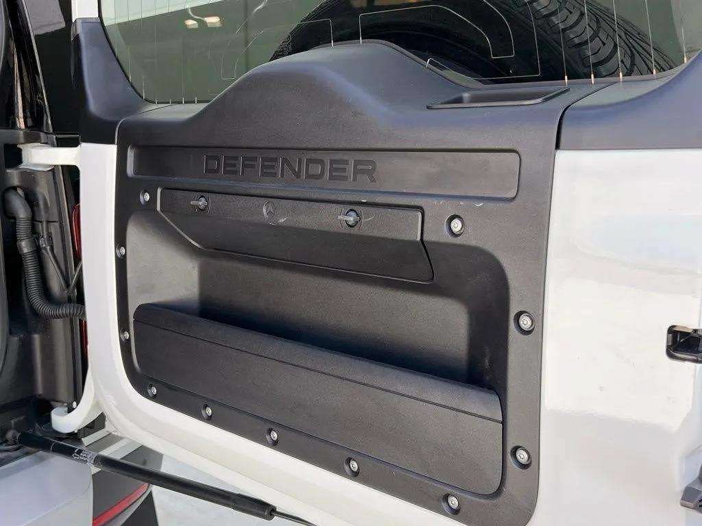 Used 2021 Land Rover Defender 90 S AWD/4WD image 12