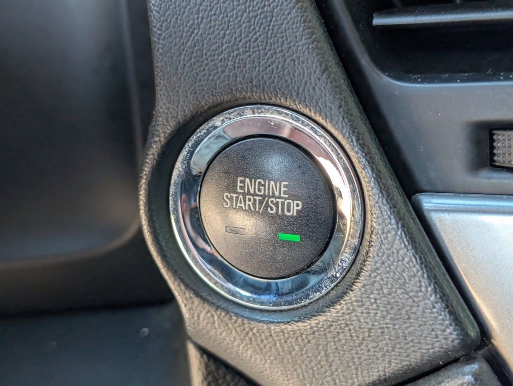 Used 2019 Chevrolet Suburban Premier w/ Premier Plus Edition image 30