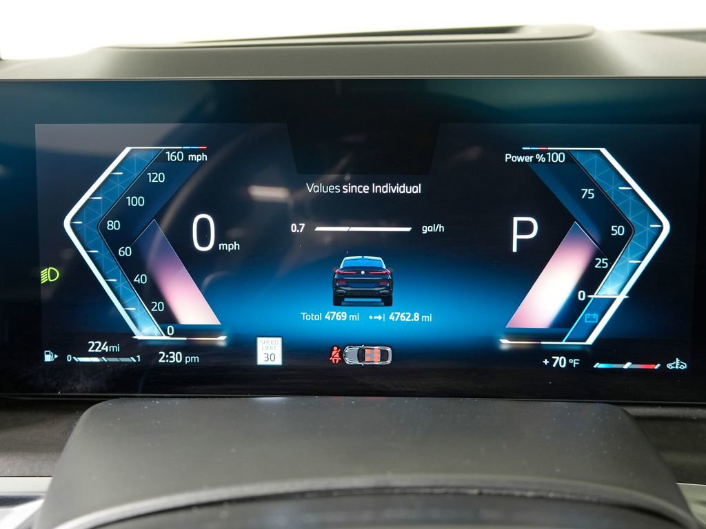 Used 2025 BMW X6 xDrive40i w/ Premium Package image 22
