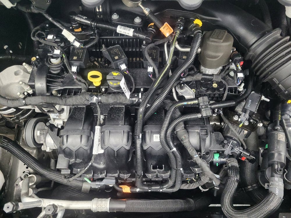 Used 2024 Ford Edge SE image 30