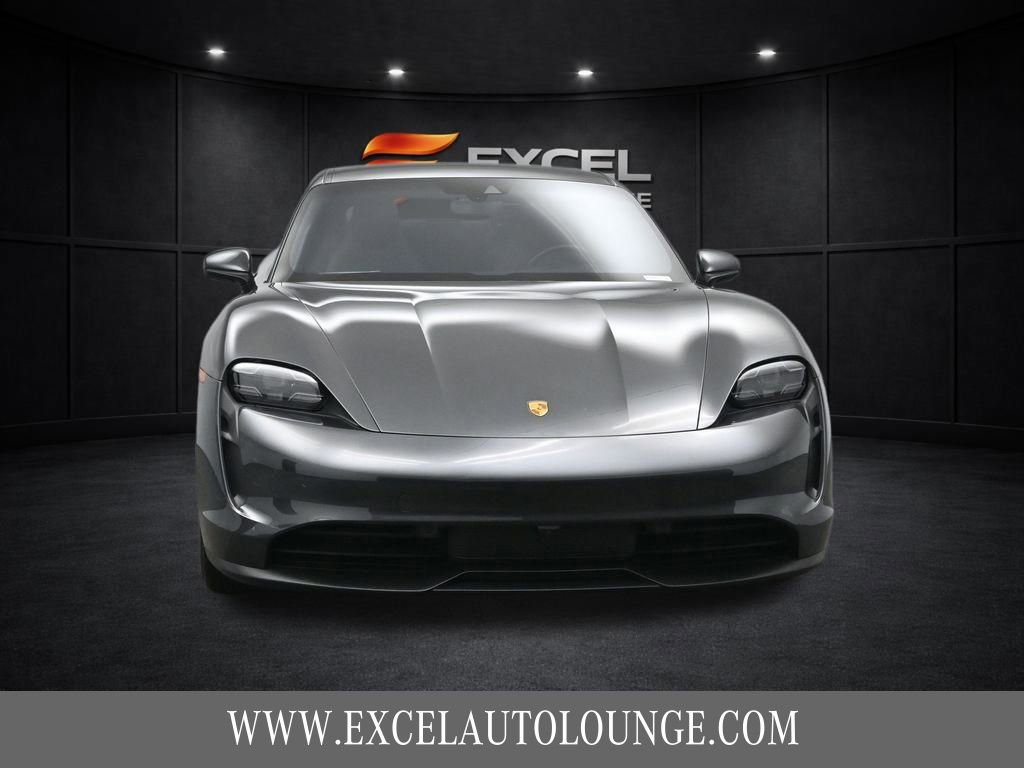 Used 2022 Porsche Taycan 4S image 9