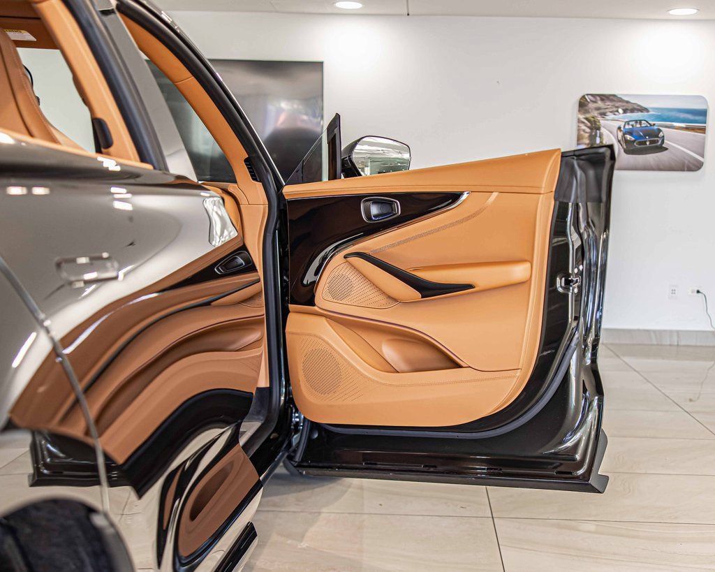 New 2026 Aston Martin DBX 707 AWD/4WD image 42