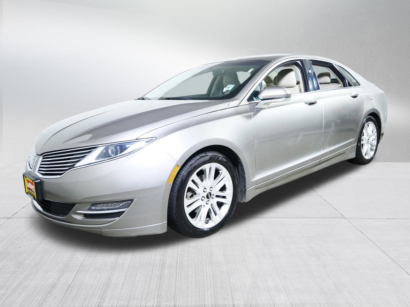 Used 2016 Lincoln MKZ w/ Equipment Group 300A Reserve image 3