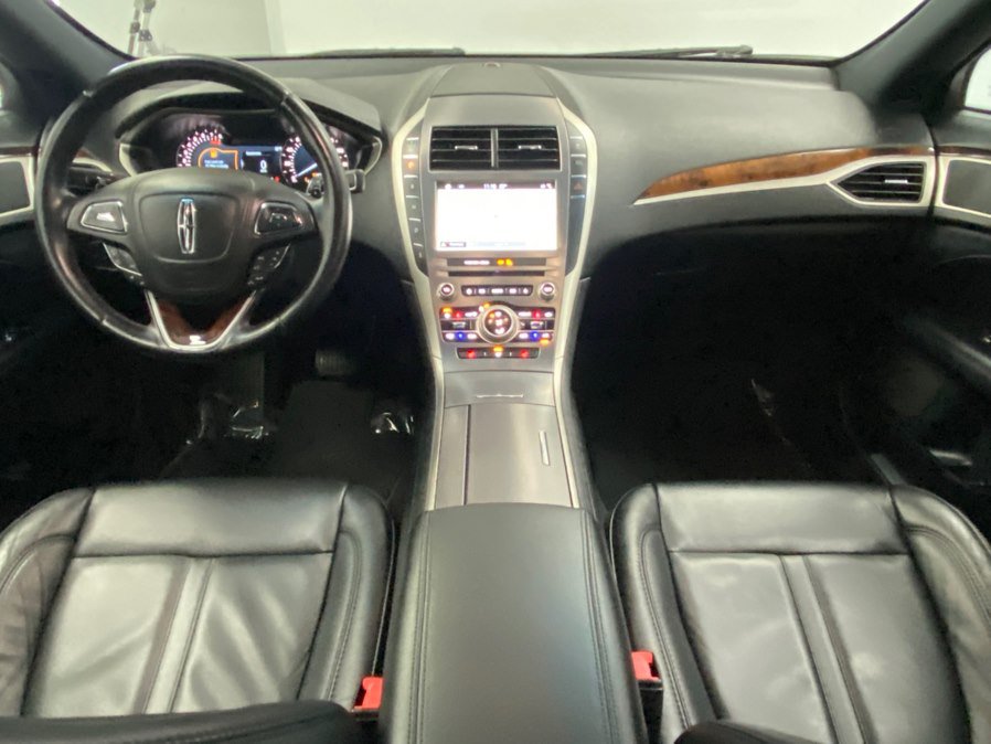 Used 2017 Lincoln MKZ Select w/ Select Plus Package AWD/4WD image 25