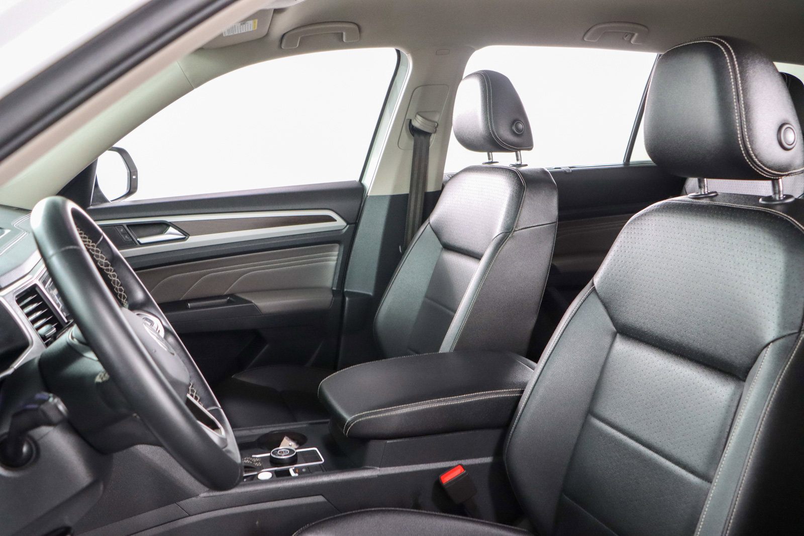 Used 2023 Volkswagen Atlas SE image 23