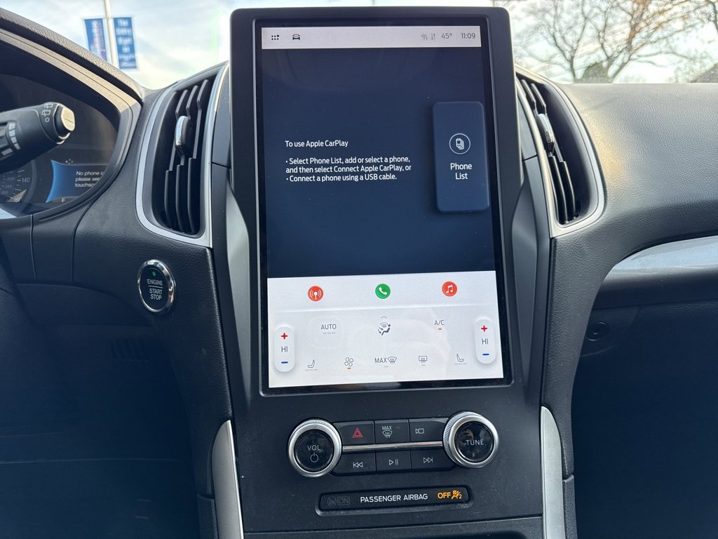 Used 2024 Ford Edge SEL image 17