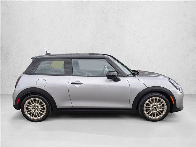 Certified 2025 MINI Cooper 2-Door Hardtop FWD image 4