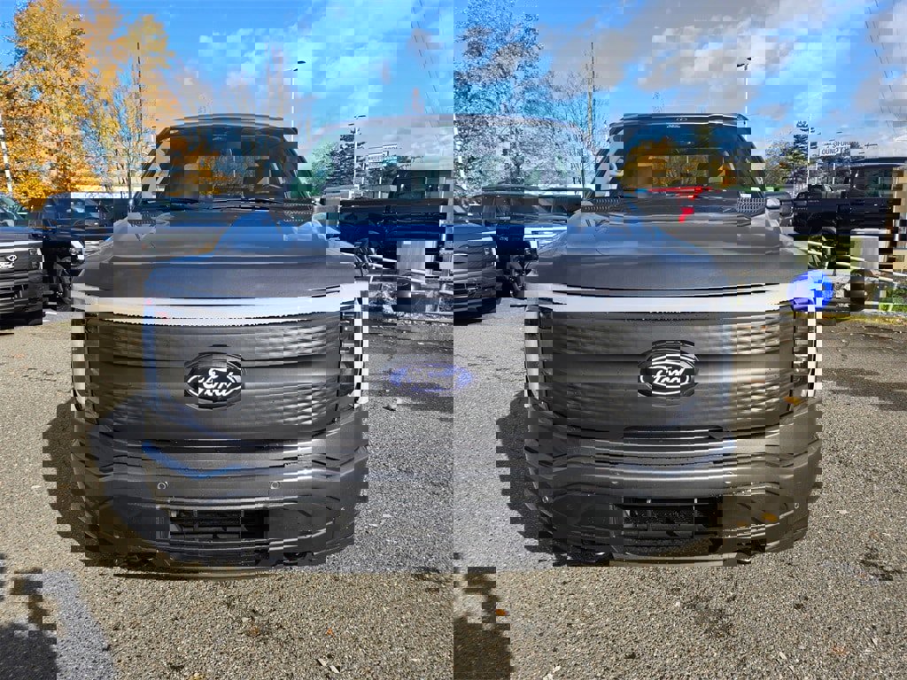 New 2025 Ford F150 Lightning Flash image 2