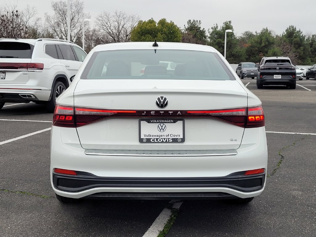 New 2026 Volkswagen Jetta SE FWD image 6