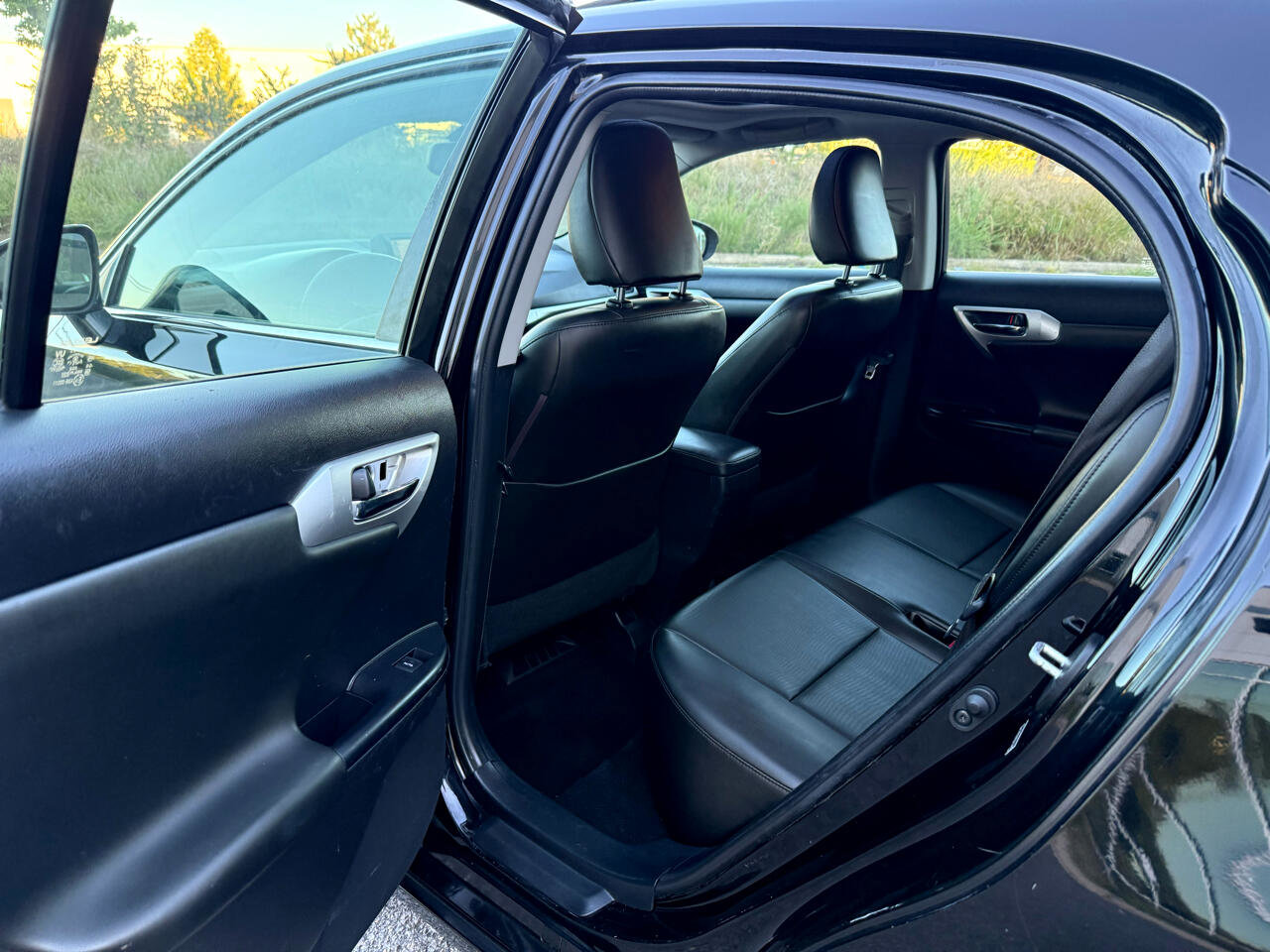 Used 2013 Lexus CT 200h image 15