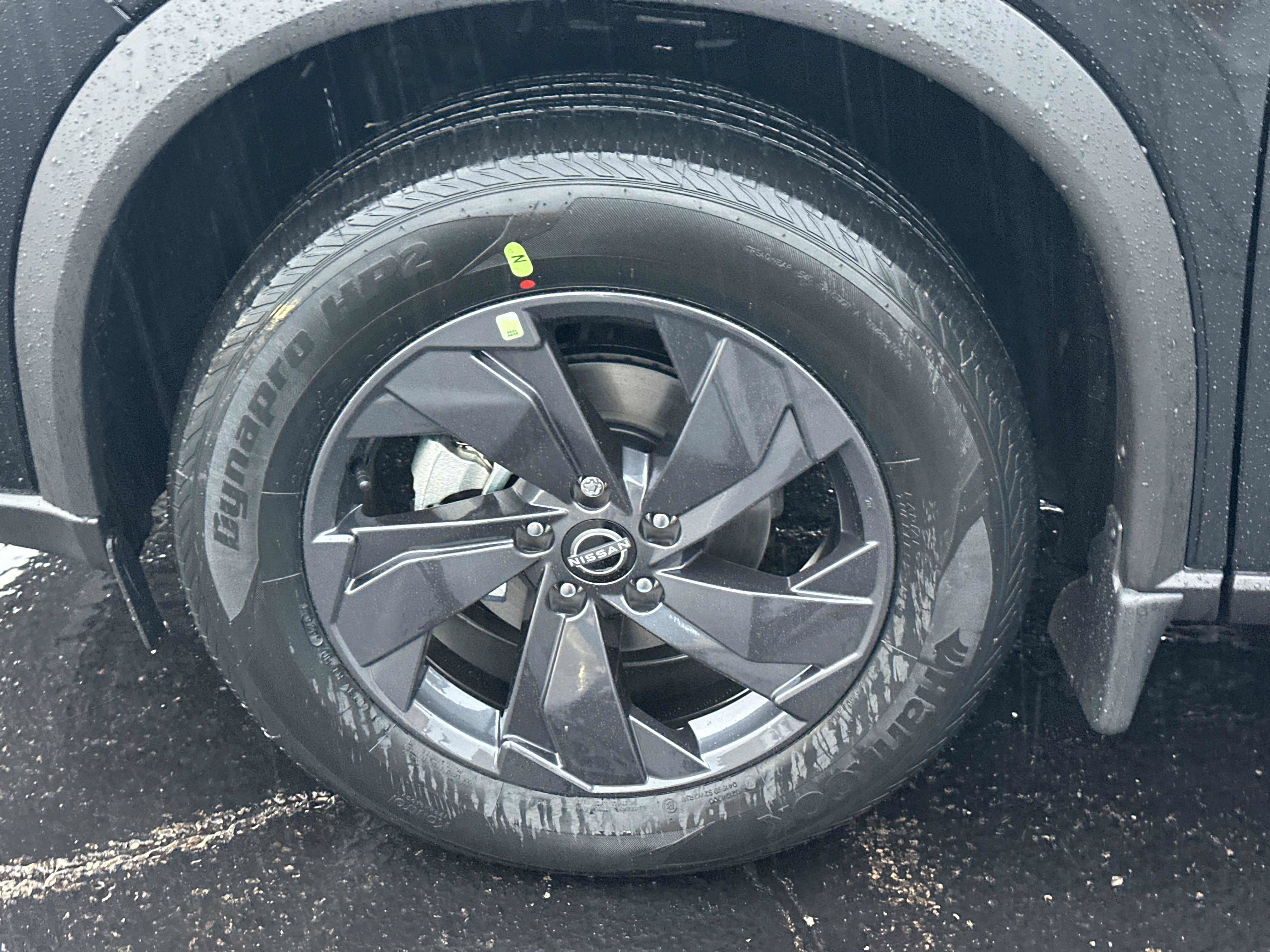New 2027 Nissan Rogue SV AWD/4WD image 9