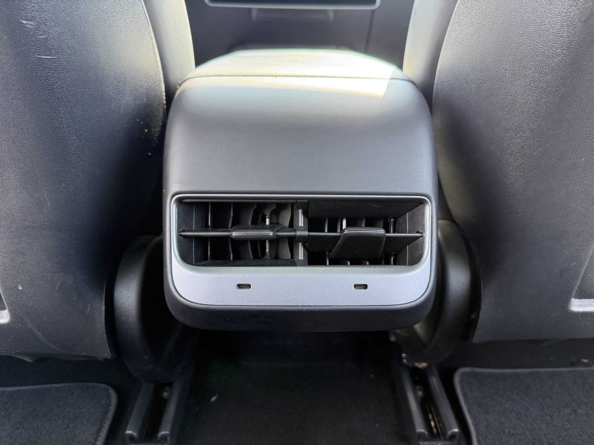 Used 2023 Tesla Model 3 Standard Range RWD image 31