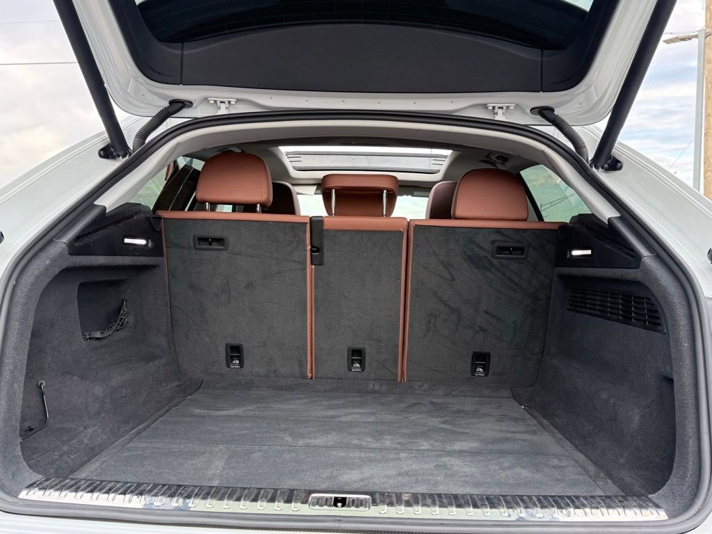 Used 2020 Audi Q8 Premium Plus w/ Premium Plus Package image 7