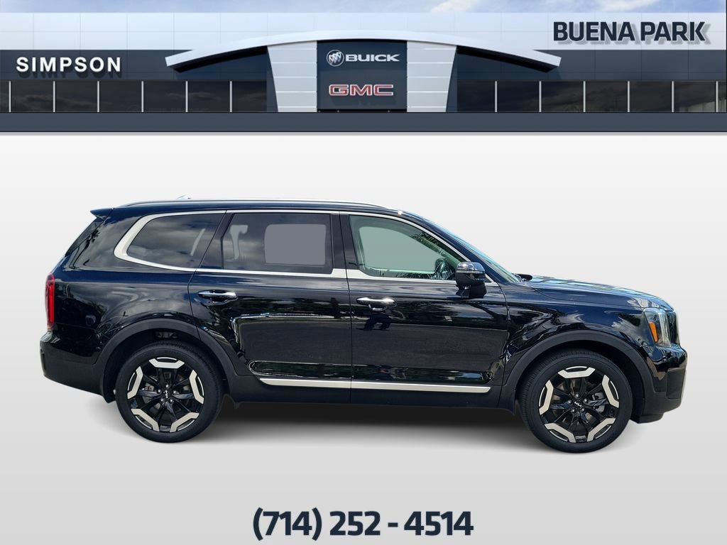 Used 2023 Kia Telluride S image 9